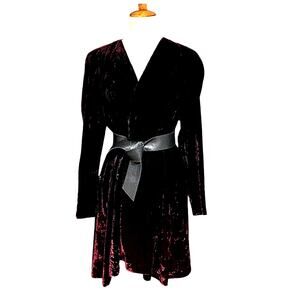 1960s Crushed Velvet Opera Coat in Deep Plum – 1967–1971